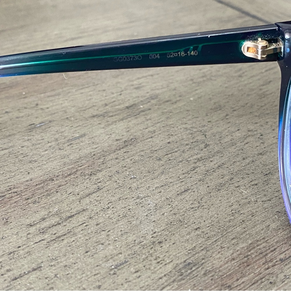 Gucci eyeglass frames - Picture 5 of 7